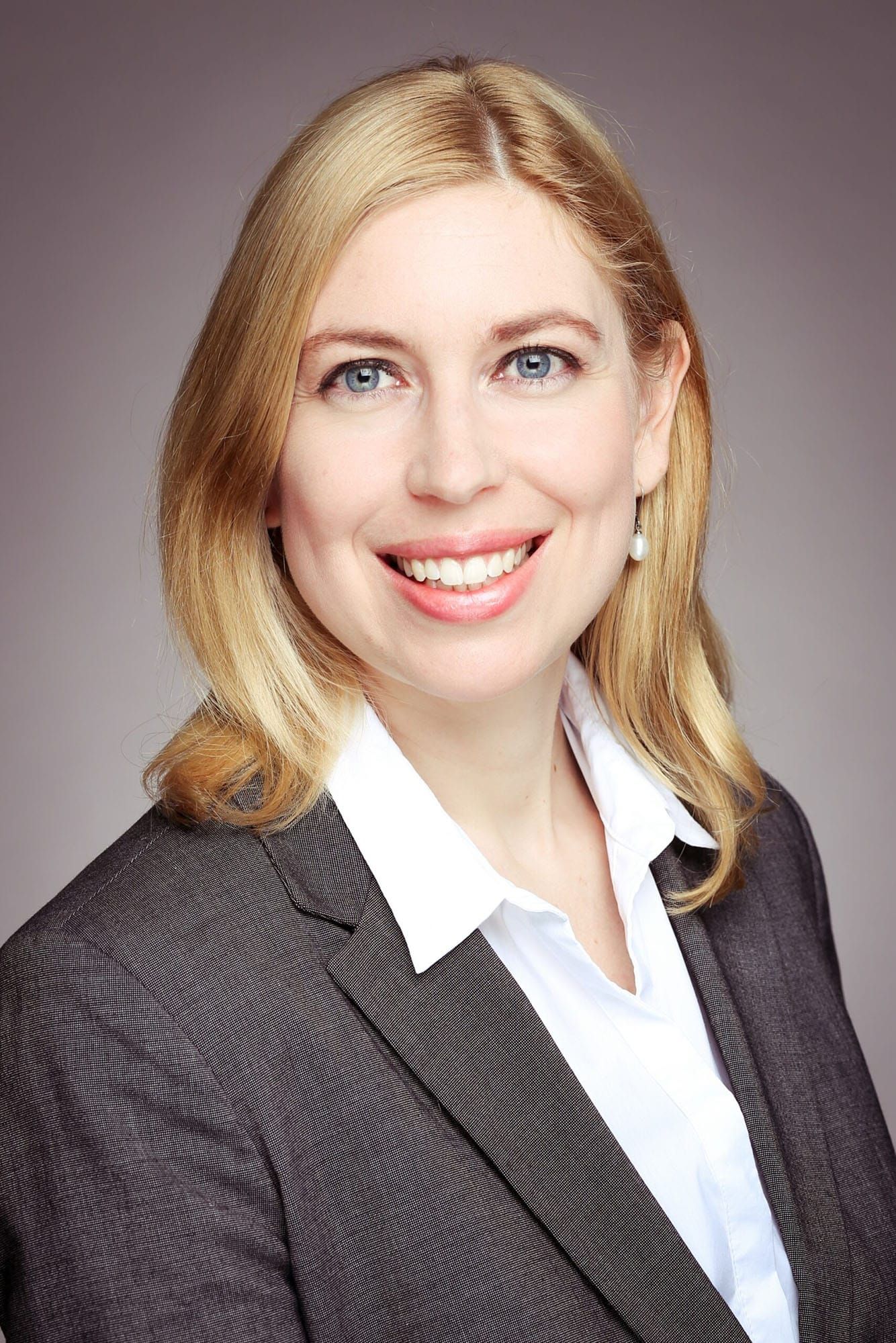 Notarin Dr. Sonja Ritter