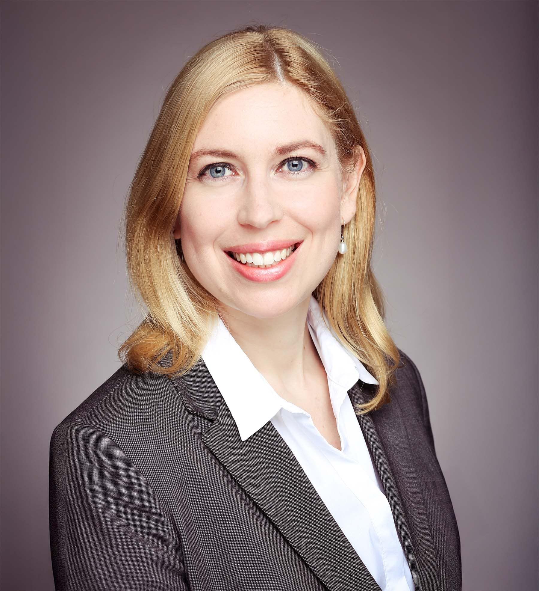 Notarin Dr. Sonja Ritter